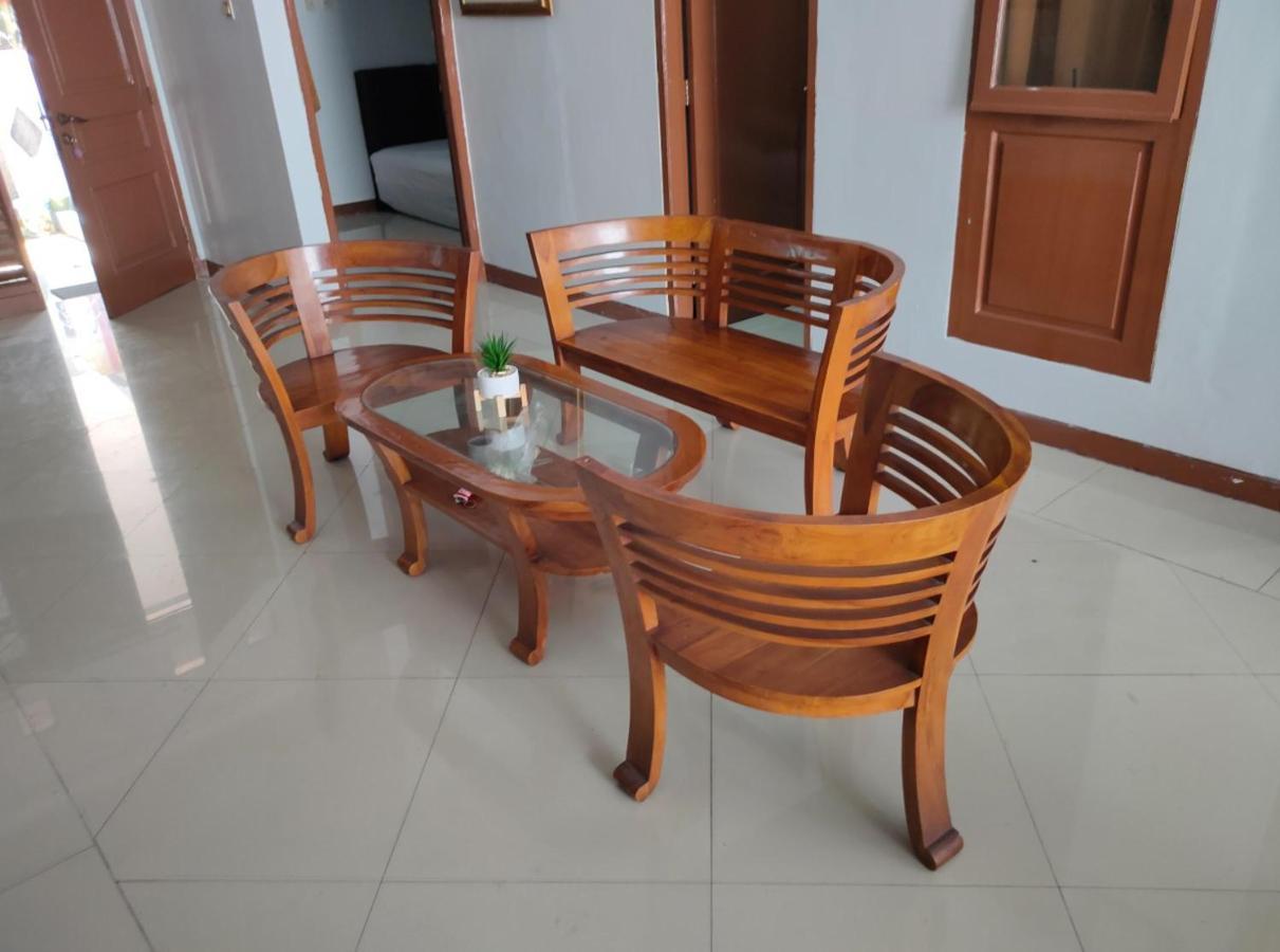 Express O 91370 Rumah Pemandangan Semeru Asli Lumajang Экстерьер фото